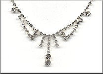 Lade das Bild in den Galerie-Viewer, Ohrstecker Ohrring 12mm Kunststoff blau-transparent-eismatt Stift silberfarben