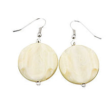Lade das Bild in den Galerie-Viewer, Ohrhaken Ohrhänger Ohrringe 44x22mm Scheibe Kunststoff graviert creme-beige
