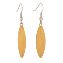 Lade das Bild in den Galerie-Viewer, Ohrhaken Ohrhänger Ohrringe 30x9mm Rillenolive Kunststoff gelb-marmoriert