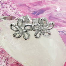 Lade das Bild in den Galerie-Viewer, Ohrstecker Ohrring 9mm Blume Zirkonia weiß glänzend rhodiniert Silber 925