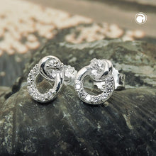 Lade das Bild in den Galerie-Viewer, Ohrstecker Ohrringe 7x6mm kleiner Kreis mit Knoten und Zirkonias Silber 925