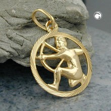 Lade das Bild in den Galerie-Viewer, Anhänger 15mm Sternzeichen Schütze 9Kt GOLD
