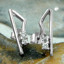 Lade das Bild in den Galerie-Viewer, Ohrstecker Ohrring 17x5mm mit je 2 Zirkonias weiß glänzend Silber 925
