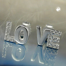 Lade das Bild in den Galerie-Viewer, Ohrstecker Ohrring 6x7mm Zirkonia LOVE Silber 925
