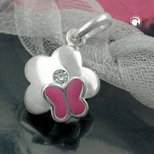 Lade das Bild in den Galerie-Viewer, Anhänger 10mm Blume mit Schmetterling und Zirkonia Silber 925
