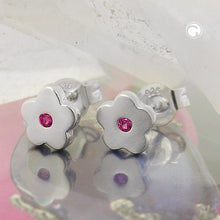 Lade das Bild in den Galerie-Viewer, Ohrstecker Ohrring 6mm Kinderohrring Blume mit synthetischem Rubin pink farbig Silber 925
