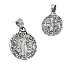 Lade das Bild in den Galerie-Viewer, Anhänger 14mm religiöse Medaille Sankt Benedikt Silber 925
