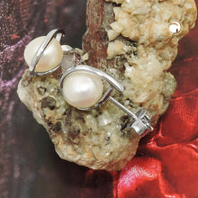 Lade das Bild in den Galerie-Viewer, Ohrstecker Ohrring 11x7mm Zuchtperle rhodiniert Silber 925
